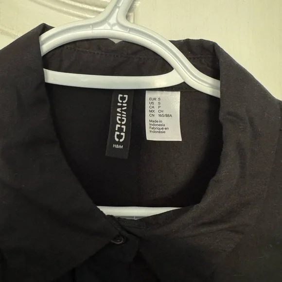 H&M Black Button-Up Collared Shirt - Picture 2 of 5